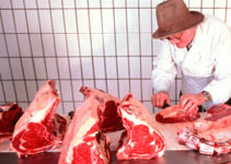 01_head_00 Butchering meat; Foto: Herrmannsdorfer