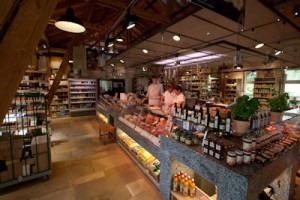 -10013-2 The store at Herrmannsdorf