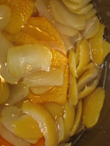 -14 Simmering in sugar syrup